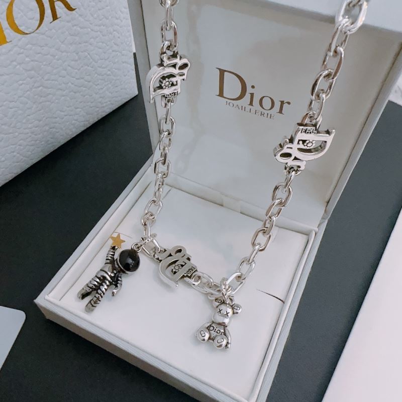 chr1st1an D10r necklaces